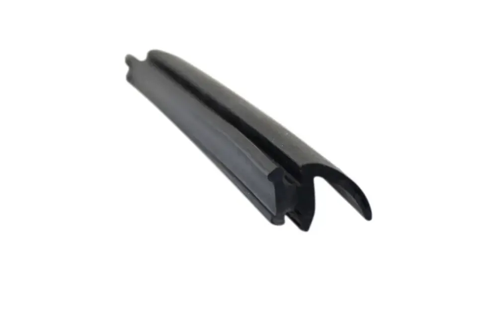 Joint à lèvre noir bicomposant JL4 en couronne de 70 ml - BILCOCQ - JL4-J-TR70 Vente Directe