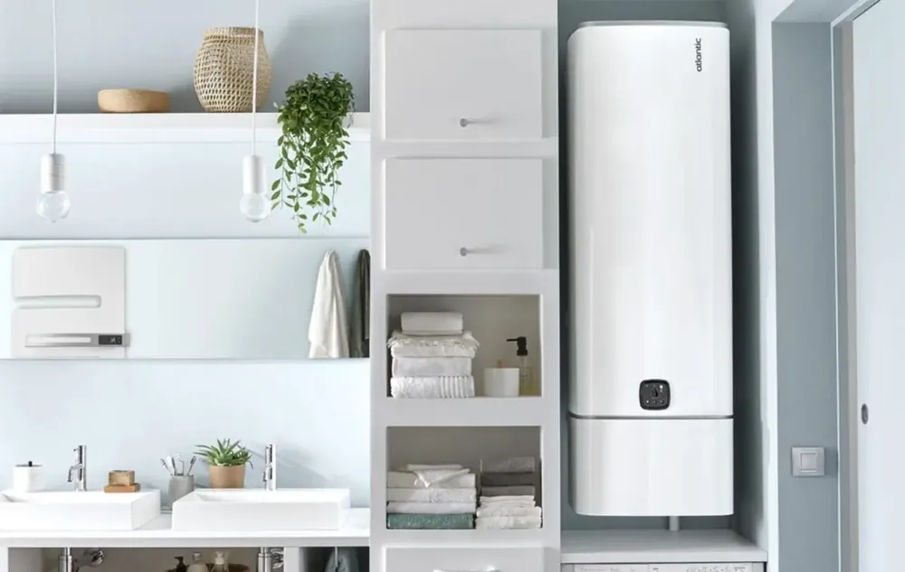 Soldes Chauffe-eau électrique Linéo plat multiposition connecté blanc 65L – ATLANTIS – 157207